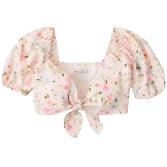 Abercrombie & Fitch Floral Tie Top Size M NWOT - Picture 2 of 8
